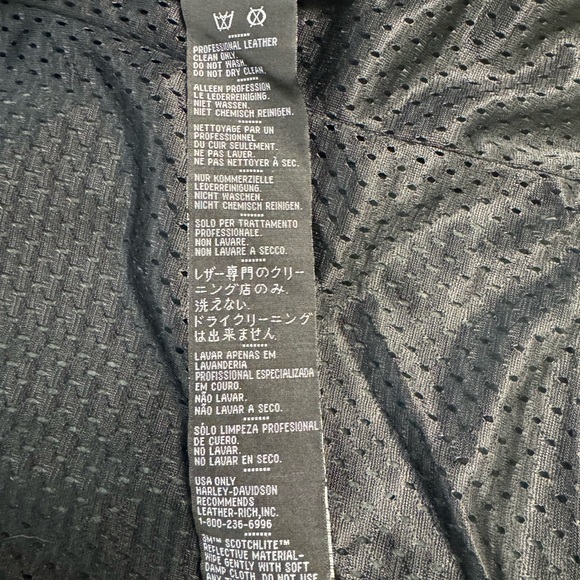 Harley Davidson Leather Vest Size 2XL - Picture 7 of 12